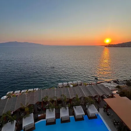 Beachfront Apartment Sarande