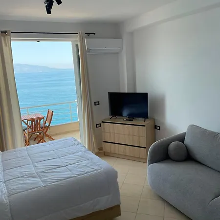 Beachfront * Sarande